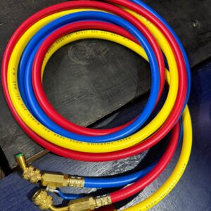 JUEGO DE MANGUERAS CON CANILLA LINEA PREMIUN CONEXION 1/4 1.8 METROS